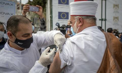Κορονοϊός: Λοταρία με κέρδη έως 2.600 ευρώ από τη Χαμάς στη Λωρίδα της Γάζας για εμβολιασμό