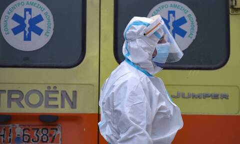 За последние сутки в Греции выявлено 4 608 новых случаев заражения коронавирусом