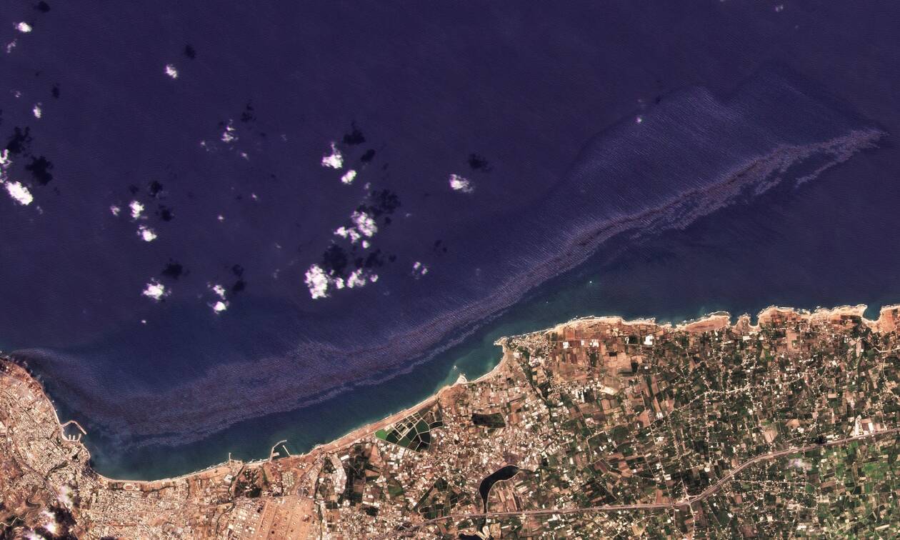Kύπρος: Σε συναγερμό οι Αρχές καθώς πετρελαιοκηλίδα από τη Συρία εξαπλώνεται στη Μεσόγειο