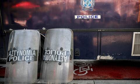 Συναγερμός στην ΕΛ.ΑΣ. για αρνητές που ετοιμάζουν «απόβαση» στη ΔΕΘ: Στους δρόμους 4.000 αστυνομικοί