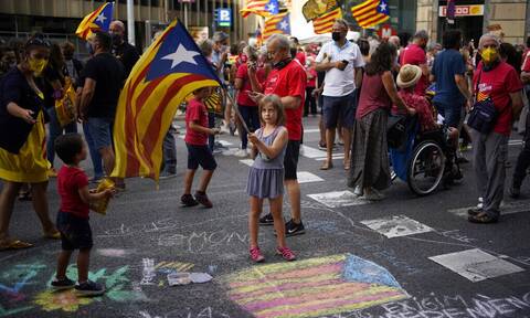 Ισπανία: Διαδήλωση στη Βαρκελώνη υπέρ της ανεξαρτησίας της Καταλονίας