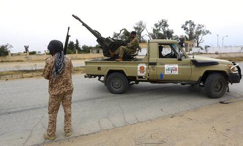 Λιβύη: Μάχες στα νότια μεταξύ δυνάμεων του Χάφταρ και ανταρτών από το Τσαντ