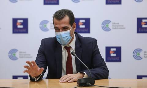Πλεύρης: «Αδιάβαστος ο κ. Τσίπρας για τα θέματα του υπουργείου Υγείας»
