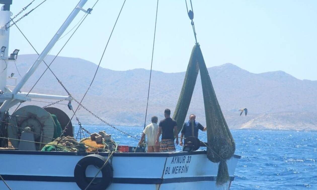 Αυτό είναι το άρθρο του Ποινικού Κώδικα που επιτρέπει τις βόλτες στο Αιγαίο των Τούρκων ψαράδων