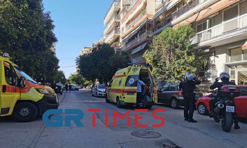 Τραγωδία στη Θεσσαλονίκη: Νεκρός ο άνδρας που έπεσε από μπαλκόνι πολυκατοικίας
