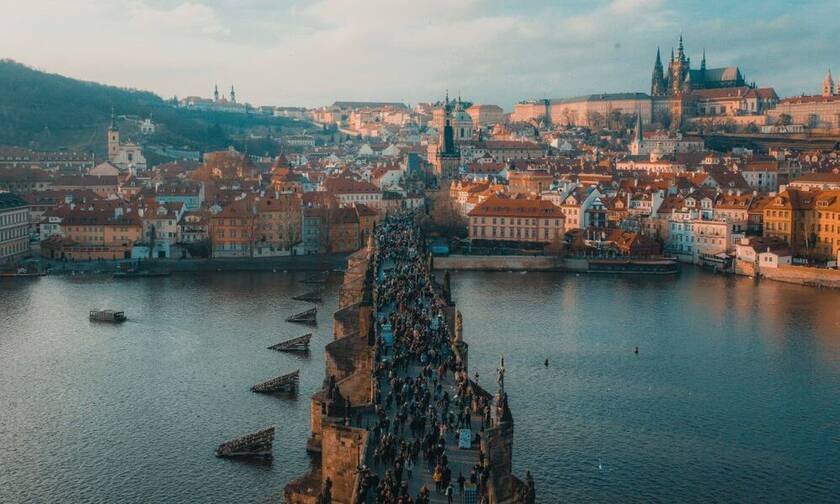 Πράγα: Ταξίδι στην ομορφότερη γειτονιά της Ευρώπης