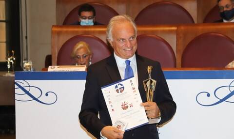 Βατικανό: Βραβείο Ιατρικής επιστήμης στον Έλληνα χειρουργό Κωνσταντίνο Κωνσταντινίδη