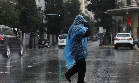 Καιρός: Τοπικές βροχές και άνεμοι αναμένονται την Τρίτη - Σε ποιες περιοχές θα σημειωθούν καταιγίδες