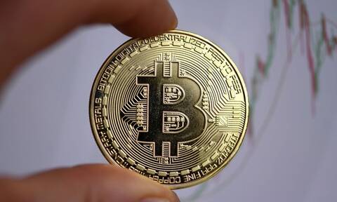 Σε νέο κλοιό πιέσεων το Bitcoin – Στα 41.780 δολάρια