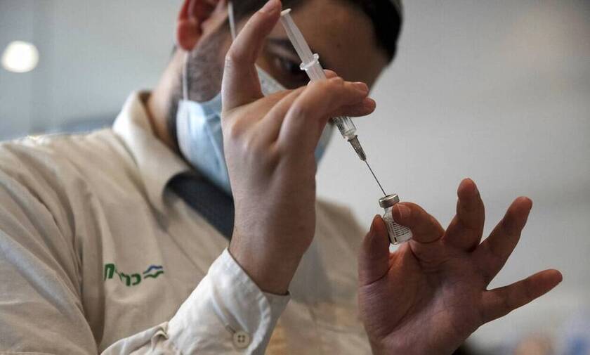 Κορονοϊός: Οι νέες μεταλλάξεις θα φέρουν νέα εμβόλια το 2022, προβλέπει ο επικεφαλής της BioNTech