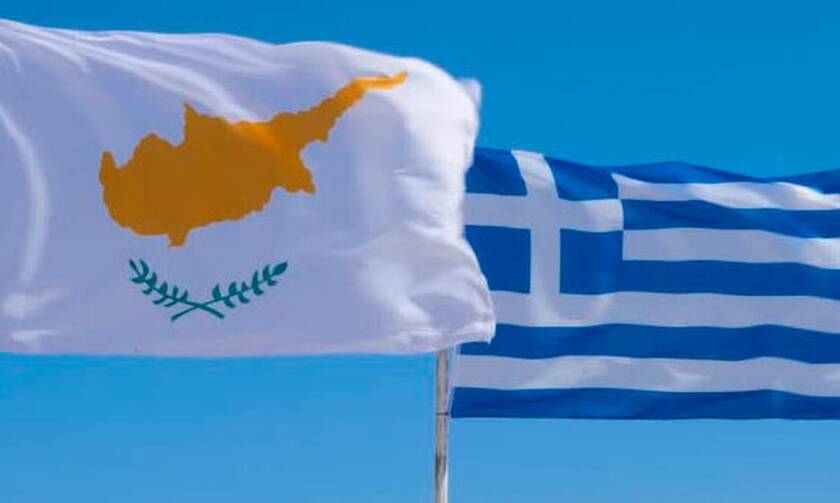 Дендиас: Греция никому не угрожает, но и её не надо запугивать