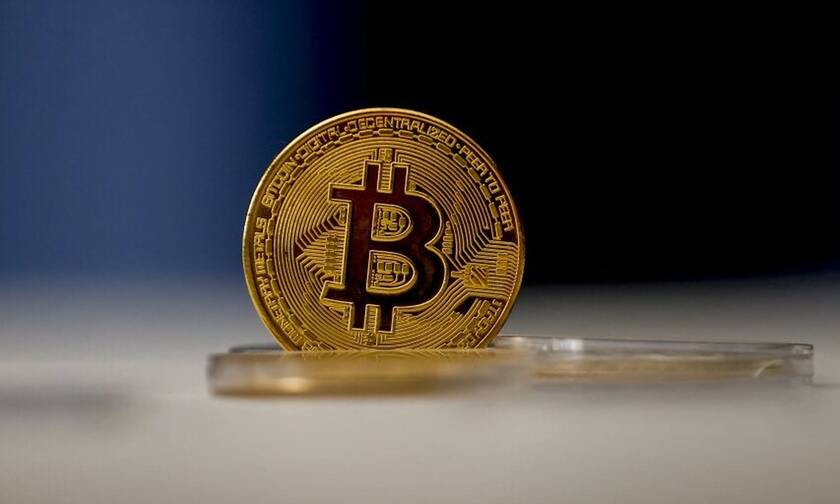 Πάνω από τα 51.000 δολάρια ανήλθε το Bitcoin