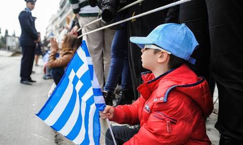 Θεσσαλονίκη - Τζιτζικώστας: «Η παρέλαση πρέπει να γίνει, με πολύ συγκεκριμένα και αυστηρά μέτρα»