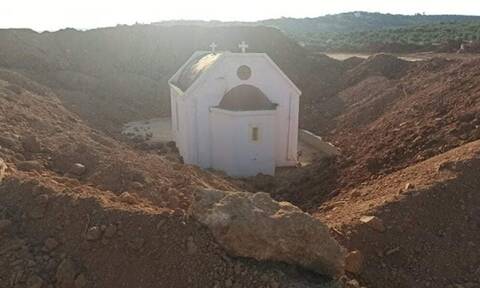 Σεισμός στο Αρκαλοχώρι: Η εκκλησία της Αγίας Παρασκευής και οι… συνωμοσίες
