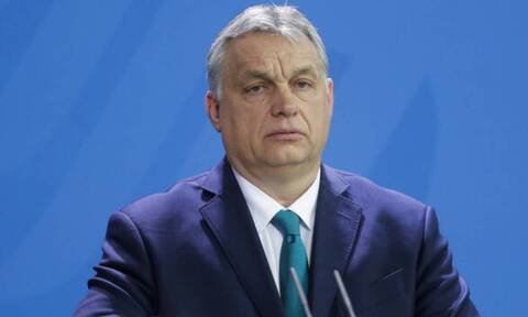 Ο Ούγγρος πρωθυπουργός Όρμπαν καταγγέλλει την «εχθρική» στάση της ΕΕ προς τη χώρα του