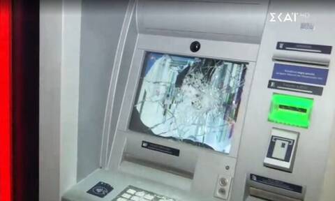 Καταδρομικές επιθέσεις αγνώστων σε τράπεζες στο Χαϊδάρι και το Χαλάνδρι