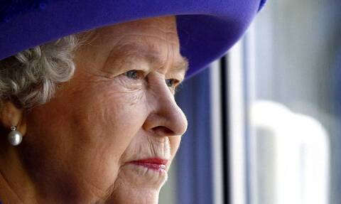 Βασίλισσα Ελισάβετ:  Η πρώτη φωτογραφία μετά τη νοσηλεία της – Δείτε τι έκανε (pics)