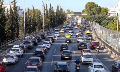 Από πότε θα απαγορευτούν στην Ελλάδα τα ΙΧ με κινητήρες εσωτερικής καύσης
