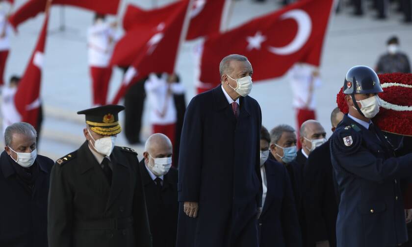 O Eρντογάν στις εκδηλώσεις για την 83η επέτειο απο το θάνατο του Κεμάλ Ατατούρκ