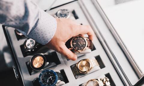 Λεφτά που ζαλίζουν: Πόσο ακριβά πουλήθηκαν αυτά τα ρολόγια!