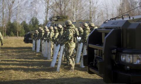 Πολωνία: Νεκρός στρατιώτης στα σύνορα με τη Λευκορωσία - Εκτός ελέγχου η κατάσταση