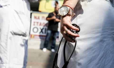 Επιστράτευση γιατρών: Σύσκεψη στο υπουργείο Υγείας σήμερα – Τα επόμενα βήματα