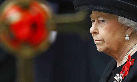 Βασίλισσα Ελισάβετ: Το συγκινητικό μήνυμά της – «Κανείς δεν μπορεί να τα βάλει με τον χρόνο»