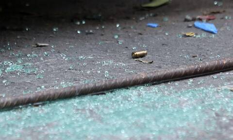 Συναγερμός στη Νίκαια: Πυροβολισμοί σε βενζινάδικο με έναν νεκρό και έναν τραυματία