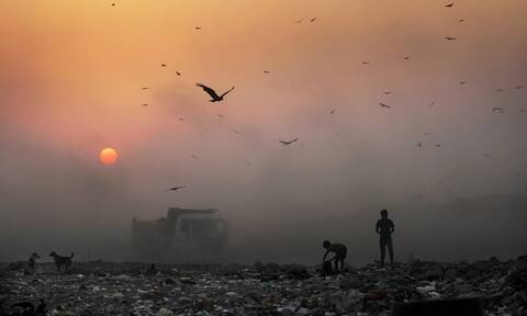 Iνδία: Το Δελχί «πνίγεται» απο το τοξικό νέφος- Κλείνουν σχολεία και κολέγια λόγω ρύπανσης