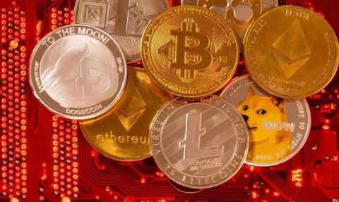 Κάτω από τα 60.000 δολάρια υποχωρεί το Bitcoin