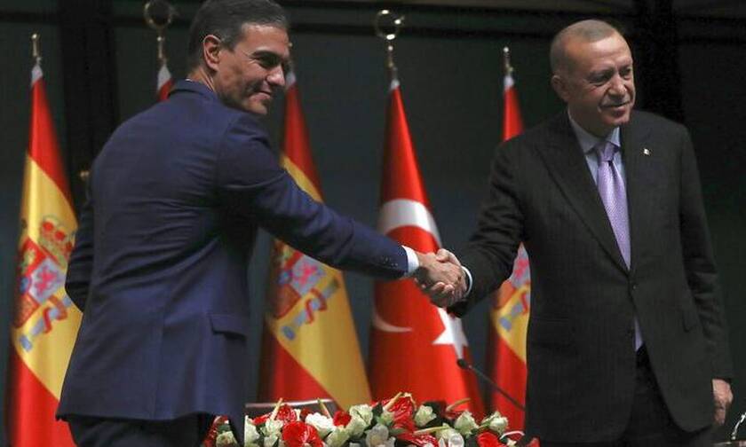 Πυρά ισπανικής αντιπολίτευσης σε Σάντσεθ για τη συμφωνία με Τουρκία: «Στηρίζουμε Ελλάδα και Κύπρο»