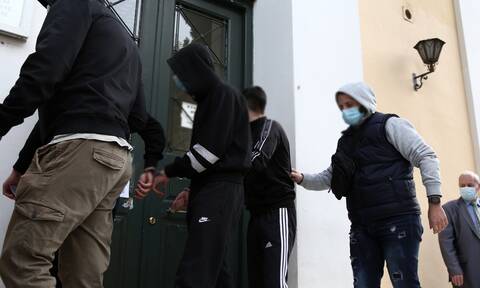 Συμμορίες ανηλίκων στον Κολωνό: Συνελήφθη 17χρονος - Η 5η κατά σειρά σύλληψη