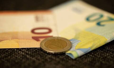 Στα 391,2 δισ. ευρώ θα ανέλθει το δημόσιο χρέος το 2022