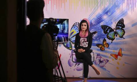 Αφγανιστάν: Οι Ταλιμπάν απαγορεύουν στις γυναίκες να εμφανίζονται σε δραματικές τηλεοπτικές σειρές