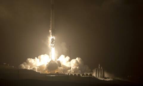NASA: Εκτοξεύτηκε η φιλόδοξη αποστολή τεστ Dart έναντι μελλοντικού κινδύνου απο αστεροειδή