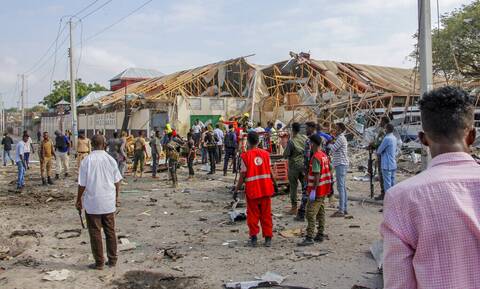 Σομαλία: Οκτώ νεκροί και 17 τραυματίες από επίθεση ισλαμιστή της Σεμπάμπ έξω από σχολείο