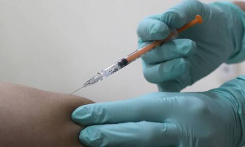 Μετάλλαξη Μποτσουάνα - ΕΜΑ: Άγνωστη η προσαρμογή των εμβολίων στη νέα παραλλαγή