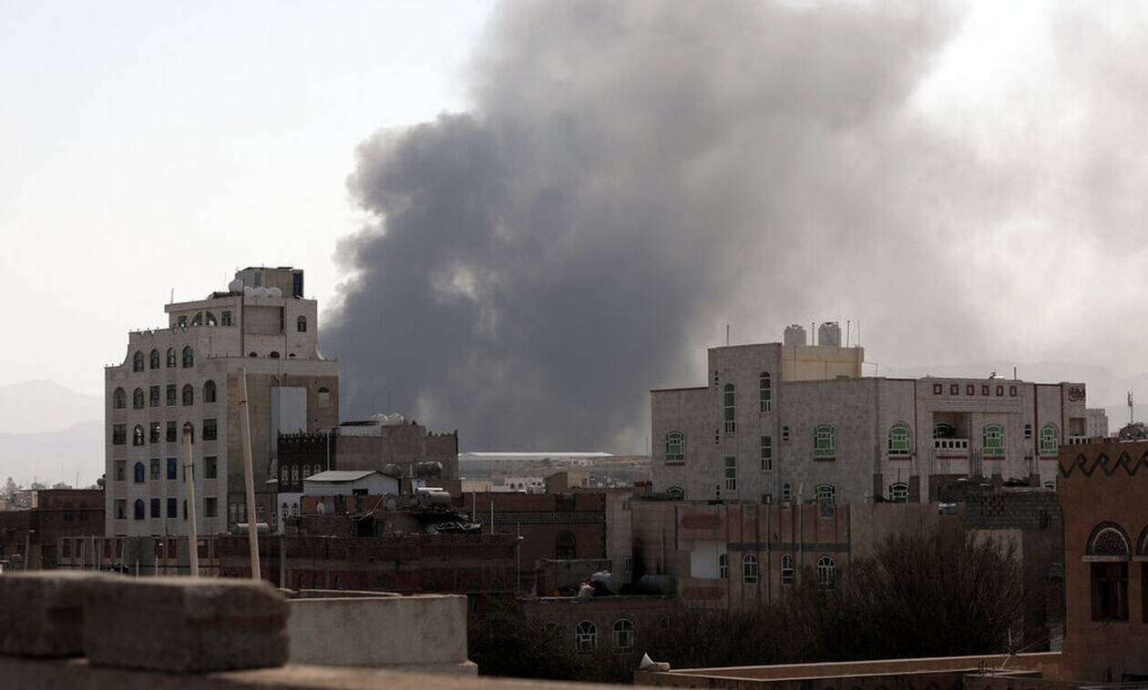 Υεμένη: Οι βομβαρδισμοί στη Σανάα συνεχίζονται - Άγνωστος ο αριθμός των θυμάτων