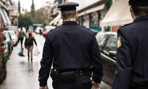 Κύκλωμα με πλαστές ταυτότητες στην ΕΛΑΣ: Αλβανοί οι «πελάτες», 20 οι συλληφθέντες