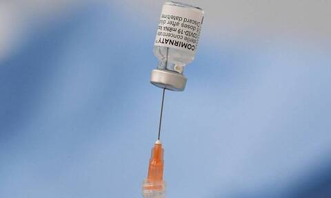 EMA: «Πολύ σπάνιος» ο κίνδυνος μυοκαρδίτιδας και περικαρδίτιδας από εμβόλια Pfizer, Moderna