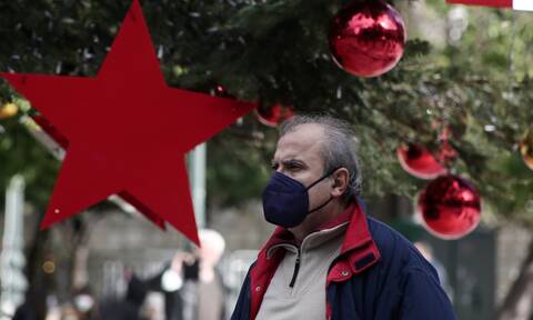 Βατόπουλος στο Newsbomb.gr: Προσοχή τα Χριστούγεννα - Να κάνουν όλοι τεστ πριν τα γιορτινά τραπέζια