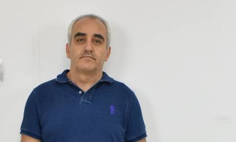«Ψευτογιατρός»: Αντιμέτωπος με παράταση της προσωρινής του κράτησης βρίσκεται ο Dr. Kontos