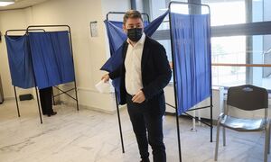 Εκλογές ΚΙΝΑΛ: Ποιος είναι ο Νίκος Ανδρουλάκης - Η πολιτική πορεία και η χρονιά-ορόσημο