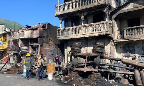 Τραγωδία στην Αϊτή: Τουλάχιστον 62 νεκροί από την έκρηξη ενός βυτιοφόρου