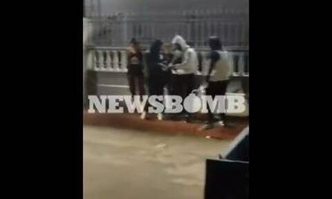 Ζεφύρι: Βίντεο ντοκουμέντο Newsbomb.gr - Καταιγισμός πυροβολισμών με πιστόλια και ούζι
