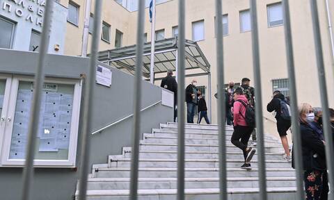 Βατόπουλος στο Newsbomb.gr: Μόνο με μέτρα οι σχολικές εκδρομές – Τι λέει για κλείσιμο των σχολείων