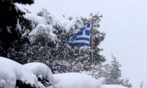 Κακοκαιρία «Κάρμελ»: Μαγικές «λευκές» εικόνες από όλη την Ελλάδα
