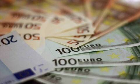 Κοινωνικό μέρισμα: Πότε θα δοθούν τα 250 ευρώ σε υγειονομικούς και συνταξιούχους