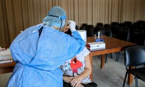 Οικονόμου: «Παράθυρο» για rapid test και στους εμβολιασμένους στις γιορτές, θα το πληρώνουν οι ίδιοι