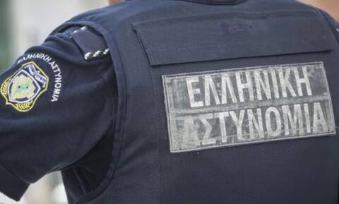 ΕΛΑΣ: Με επιπλέον 2.500 αστυνομικούς στη μάχη κατά της «Όμικρον»